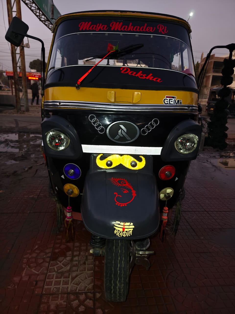 Atul Gem 3P 200 cc CNG-2